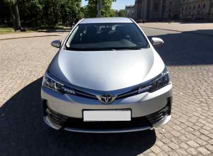 Toyota Corolla XI Rest