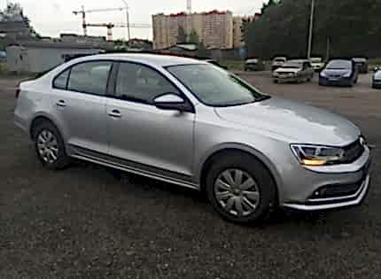 Volkswagen Jetta VI 1,6 (АТ)