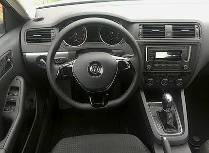 Volkswagen Jetta VI 1,6 (АТ)