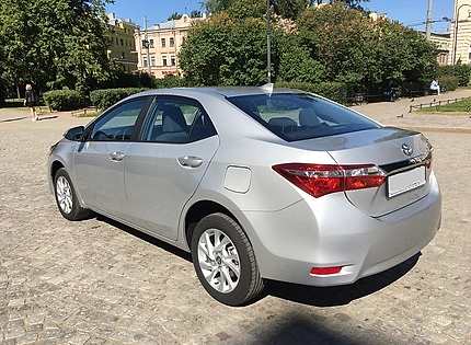 Toyota Corolla XI Rest